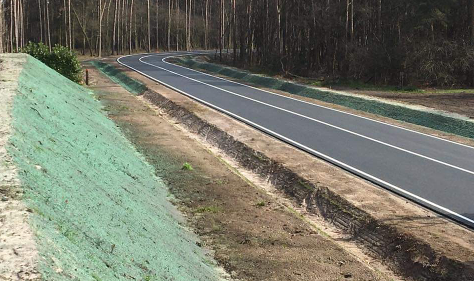 Hydroseeding langs de N289 Putte